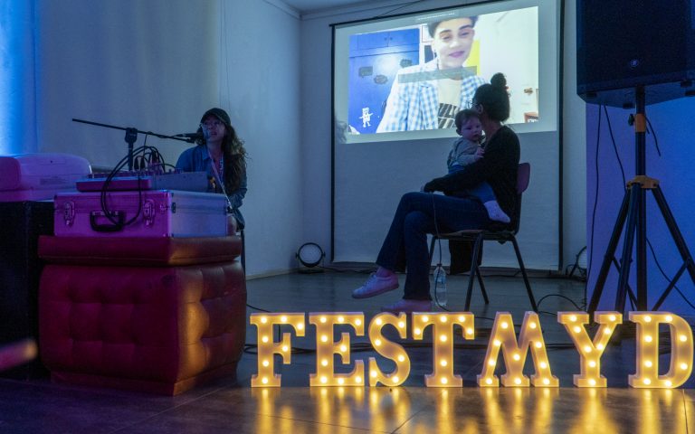 Conversatorio de la Primera muestra territorial en Quillota - Centro Promo del Segundo Festival de Cine de Mujeres y Diversidades junto a SAFO